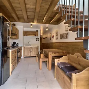 Les Proveres Apartment